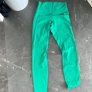 Lululemon align leggings, size 4, never worn. Great condition just not my size.